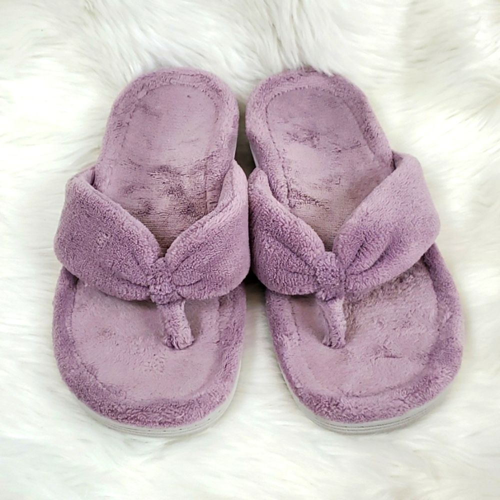 Vionic Podiatrist Designed slippers purple women size 9